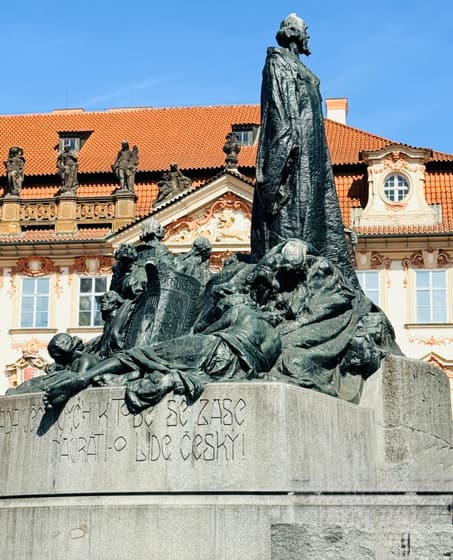 Jan Hus Monument photo 2
