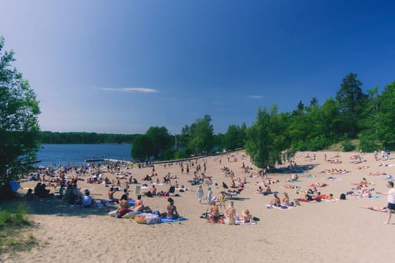 Lakeside Beach photo 2