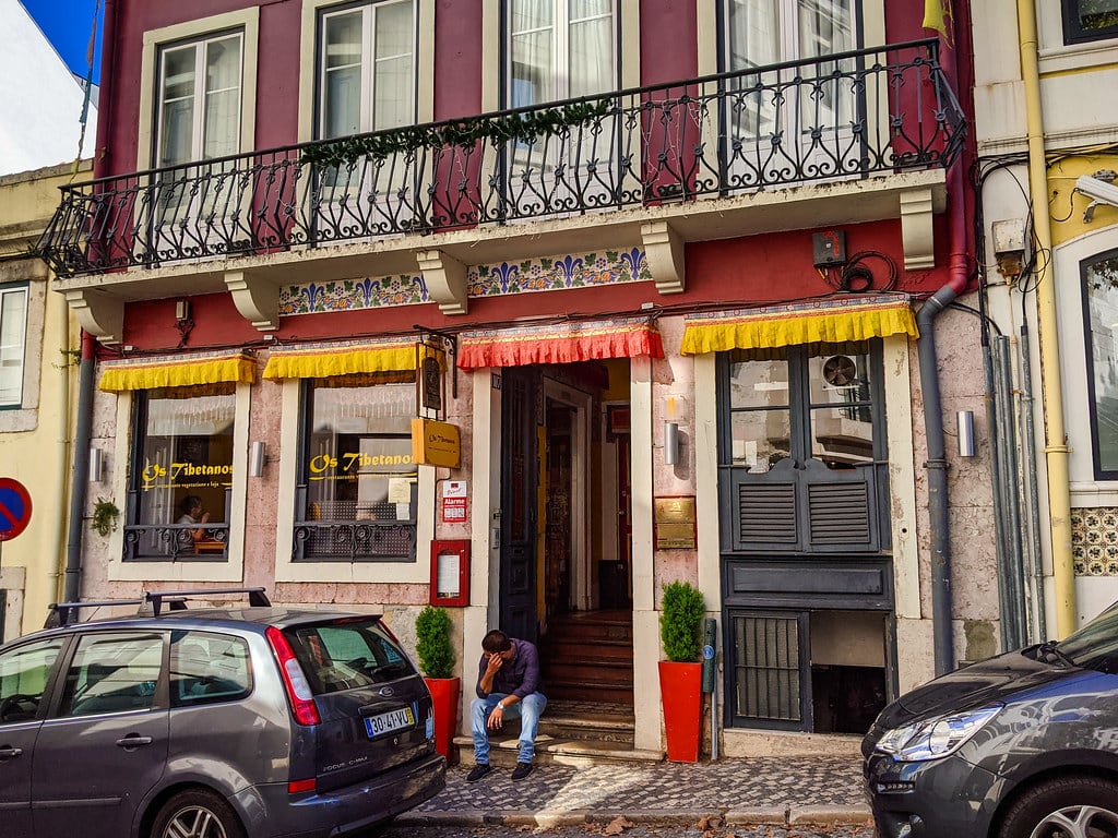 Hotels near Os Tibetanos