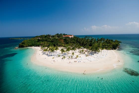Cayo Levantado photo 2