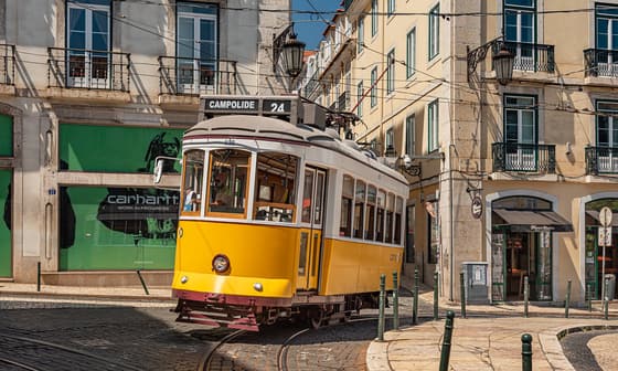 Praca Luis de Camoes photo 2