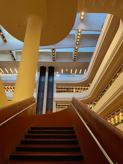 Toronto Reference Library photo 2