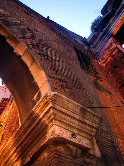The Portico of Octavia photo 3
