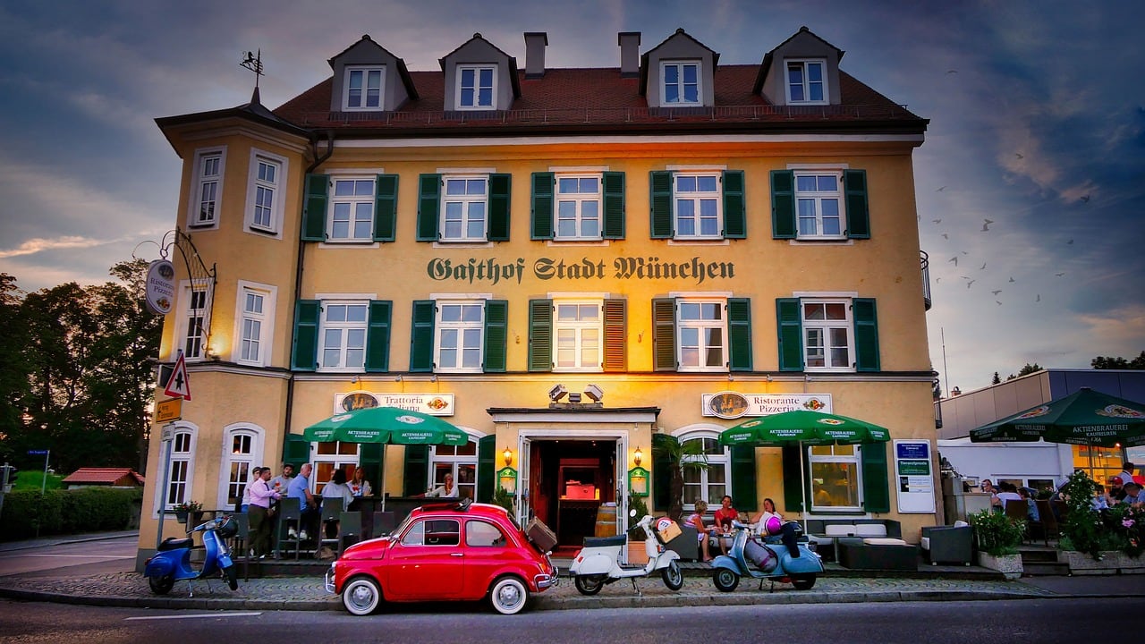 Hotels near La Trattoria