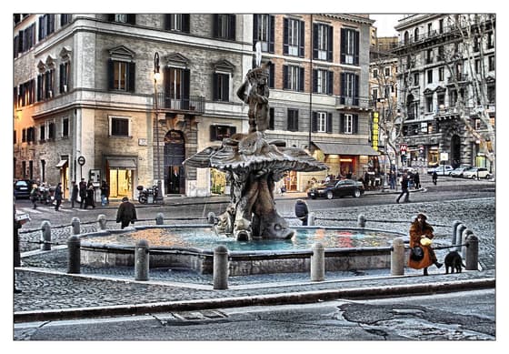 Piazza Barberini photo 3