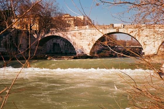 Ponte Garibaldi photo 3