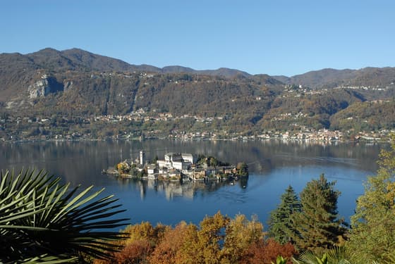 Lake Orta photo 2