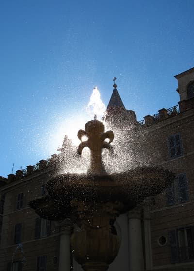 Piazza Farnese photo 2