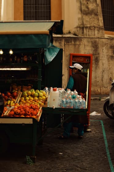 Street scene in Appio-Pignatelli