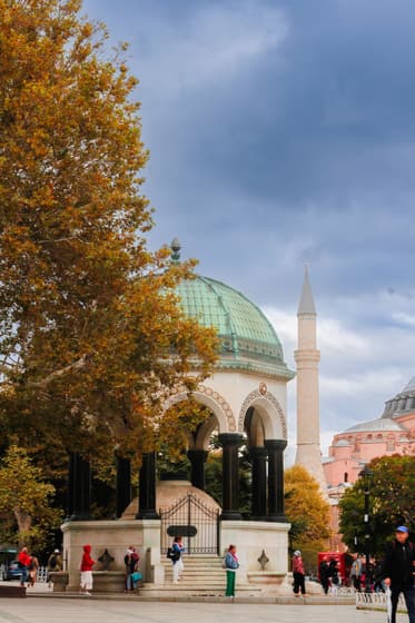Sultanahmet Square photo 3