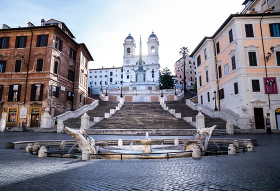 Fontana della Barcaccia photo 2