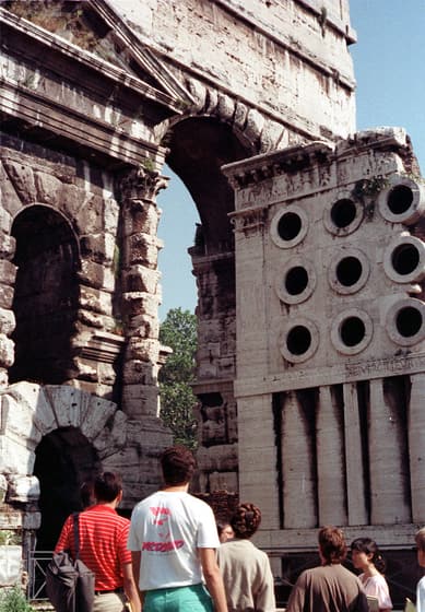 Porta Maggiore photo 2