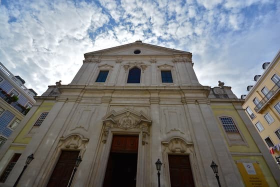 Basilica dos Martires photo 2