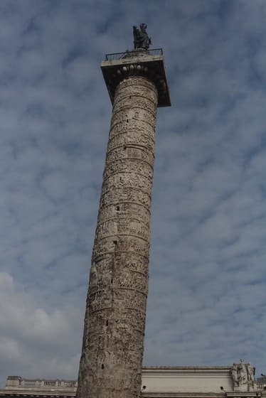 Column of Marcus Aurelius photo 2