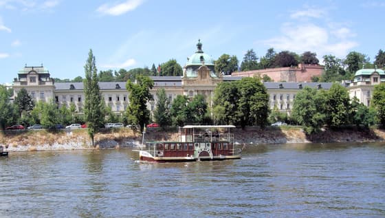 Straka Academy photo 2