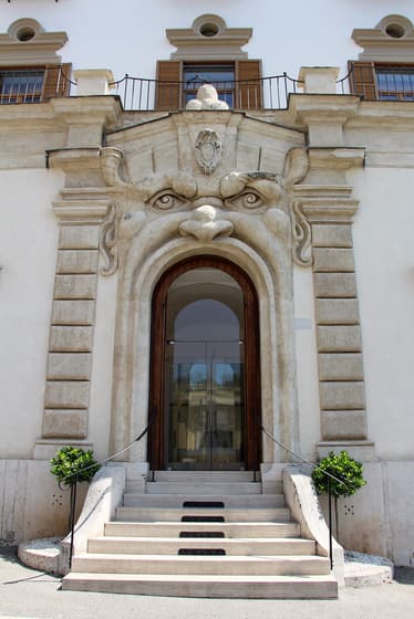 Street scene in Campo Marzio