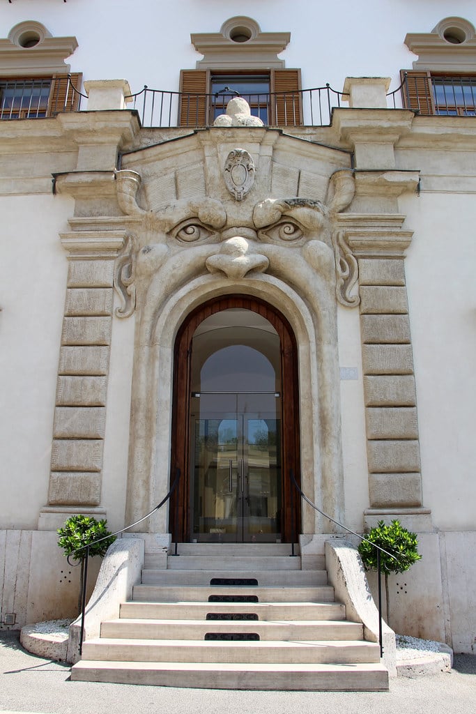 Hotels and streets in Campo Marzio, Roma