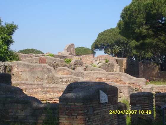 Street scene in Municipio Roma X